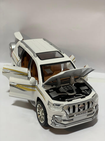 1:24 White Toyota Prado Diecast SUV Model Car – Metal Body, Lights, Sound, Openable Doors & Pull Back Action