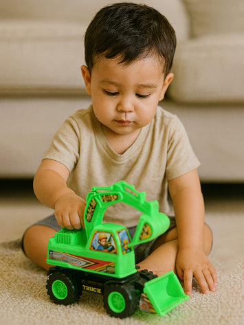 Green Construction Excavator Toy Truck for Kids – Heavy Duty Digger Vehicle with Moving Arm | Non-Electric Push Toy for Boys 3+