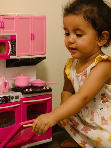 Modern Pink Kitchen Playset Toy for Girls – My Happy Kitchen with Lights & Sounds | Battery Operated Pretend Cooking Set for Kids 3+