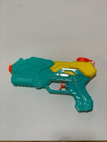 Colorful Water Gun Toy for Kids – High Pressure Summer Water Blaster